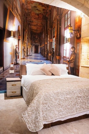 1 bedroom, iron/ironing board, WiFi, bed sheets - Valletta City Suites (Grandmaster Suite) (Valletta)