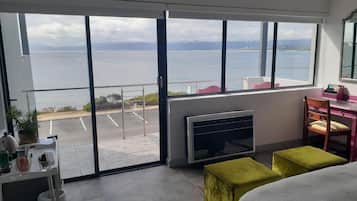 1 habitación, wifi y ropa de cama