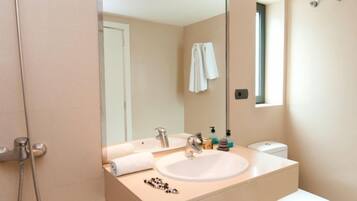 Villa, 3 Bedrooms | Bathroom