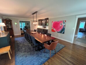 Dining - Premier Retreat: Private Pool, Spa, Fireplace & Spacious Deck (Arnold)