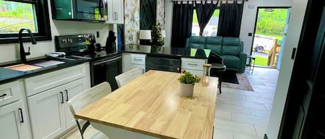 Microwave, oven, stovetop, dishwasher