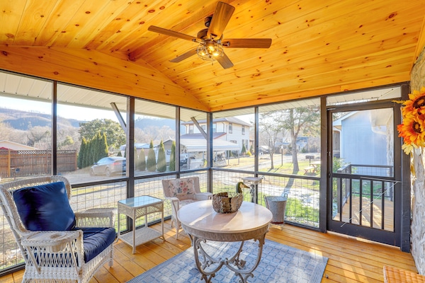 Hot Springs Vacation Rental | 1BR | 1BA | Steps Required | 1,000 Sq Ft