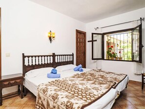 House, 4 Bedrooms, Terrace | 4 bedrooms - Global Pedro - By Global Rental Holidays 6797 (Javea)