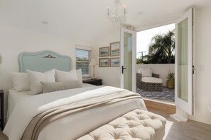 Attico Romantico, 1 letto king, balcone, vista montagna | Biancheria in cotone egiziano, biancheria da letto di alta qualità