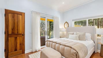 Premium Condo, 2 Bedrooms, Patio, Ground Floor | 1 bedroom, Egyptian cotton sheets, premium bedding, memory-foam beds