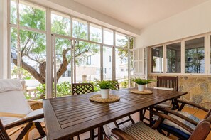 Dining - YourHouse Cas Aviador (Son Serra de Marina)