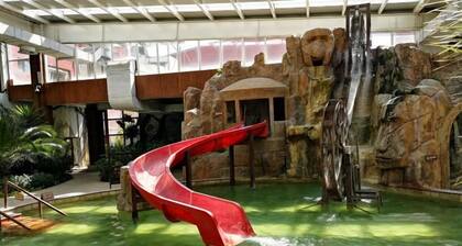 Nangong Hot Spring Health Hotel