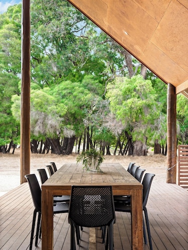 Caves Farm Guest House