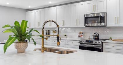 Luxurious Golf Course Retreat