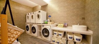 Campanile Hotel (Shenzhen Guanlan High-tech Park)