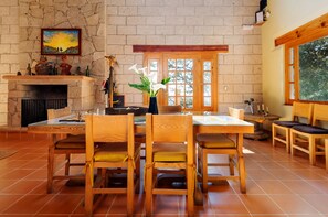 Familien-Ferienhütte | Esszimmer