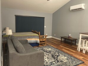 1 camera, Wi-Fi gratuito, lenzuola