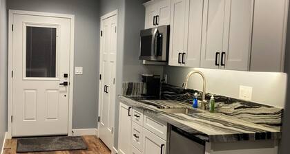 Spacious Guest House with an Awesome View in Paulden, near Gunsite Academy