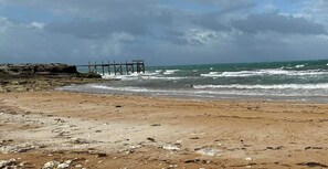 Beach nearby, sun-loungers, beach towels