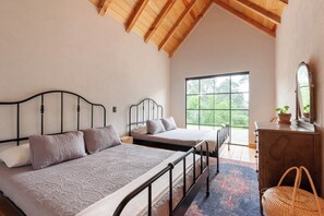 Panoramic Villa, 3 Bedrooms, Private Pool, Garden View | 3 bedrooms, free WiFi - Refugio San Simon (Valle de Bravo)