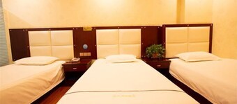 Zhengzhou Yaxin Hotel (Leshang Plaza)