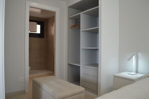 1 bedroom, iron/ironing board, bed sheets
