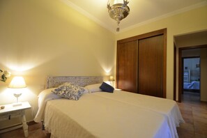 2 Schlafzimmer, Bügeleisen/Bügelbrett, kostenloses WLAN, Bettwäsche