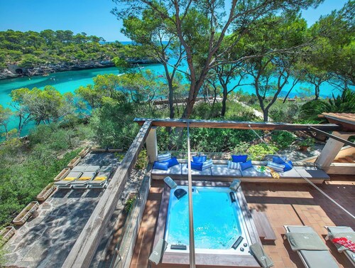 Stunning Seafront Villa in the Mondragó National Park, Amazing Views & Direct Access to the Beach!