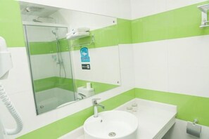 Bathroom - 7Days Inn Chain Hotel (Guangrao Sunwu Road) (Guangrao)