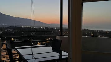 Departamento exclusivo, vista al océano | Vista del balcón