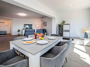 Dining - Global Panorama View 6864 (Calpe)