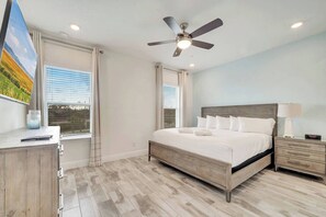 3 Schlafzimmer, Zimmersafe, Bügeleisen/Bügelbrett, Reisekinderbett