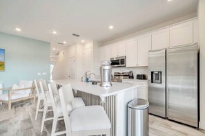Fridge, microwave, oven, stovetop - Just Launched - Luxury 3BR/3BATH Villa at Margaritaville-minutes from Disney (Kissimmee)