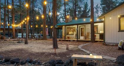 Rustic Charm Cabin + Pinetop-Lakeside Retreat