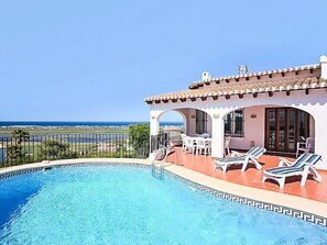 Pool - Global Grand Lusianna 6924 (Pego)