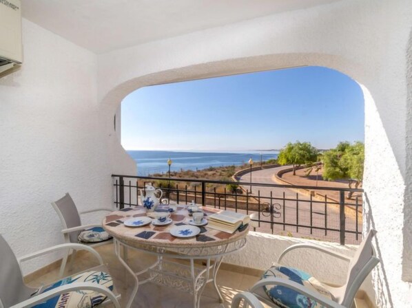 House, 3 Bedrooms, Terrace | Outdoor dining - Global Bellavista I - By Global Rental Holidays 7012 (Orihuela)