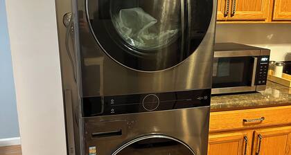 Tranquil 2-bedroom house in Newark with AC, WiFi