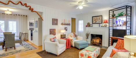 Cottage (3 Bedrooms) | Front of property
