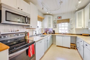 Cottage (3 Bedrooms) | Interior
