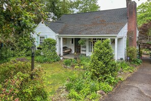 Cottage (3 Bedrooms) | Interior