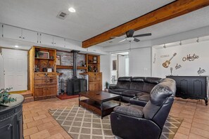 Smart-tv och bordsfotboll