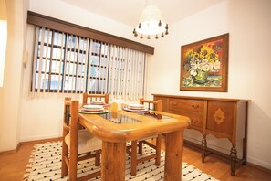 Superior-Haus, 4 Schlafzimmer | Esszimmer