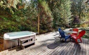 Cabin, 3 Bedrooms, Accessible, Patio | Outdoor spa tub