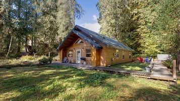 Cabin, 3 Bedrooms, Accessible, Patio | Exterior