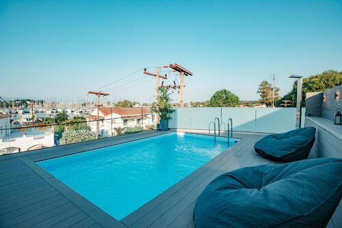 Daedalus Luxury Home