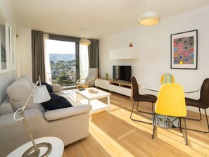 Maison, 2 chambres, terrasse | Coin séjour