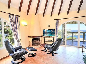 Hus, 4 soverom | Oppholdsområde