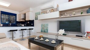 House, 4 Bedrooms, Terrace | Interior - Global Los Balcones - By Global Rental Holidays 7127 (Peniscola)