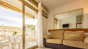 Casa, 1 habitación, Terraza | Área de sala de estar
