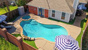 Ulkouima-allas, lämmitetty uima-allas