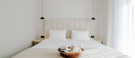 Bügeleisen/Bügelbrett, kostenloses WLAN, Bettwäsche