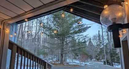 Lodge on the Loop, a pet-friendly retreat with private hot tub & sauna