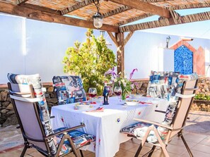 Outdoor dining - Global Villa Miradri 7254 (Torrox)
