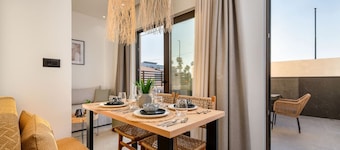 Beach Luxury Homes : Nicole