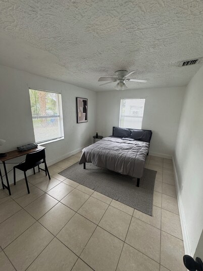 劳德代尔堡机场太平洋酒店